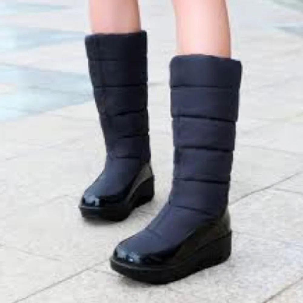 TOTES WOMENS BOOTS SNOW MICHELLE BLACK PLATFORM WEDGE HEELSIZE 9 M WEATHERPROOF